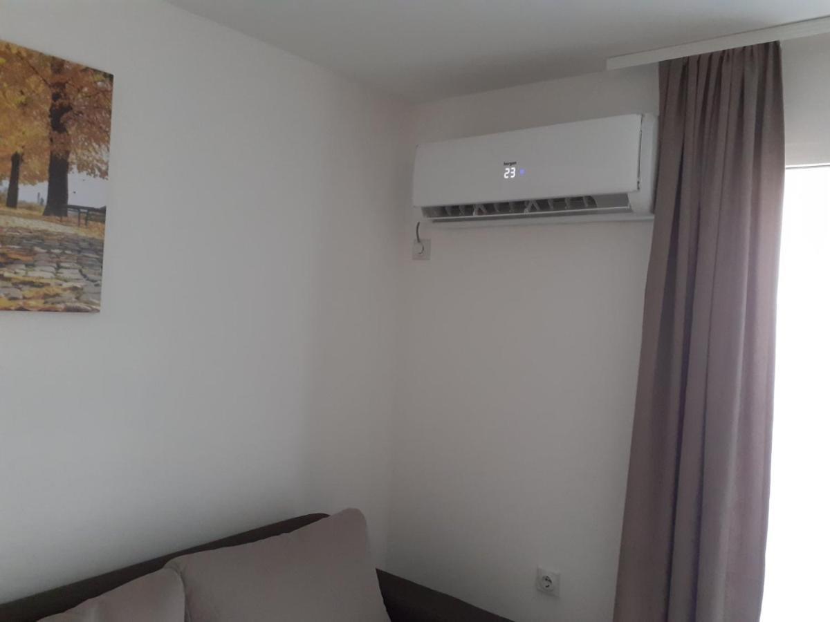 Apartman Nena Пірот Екстер'єр фото