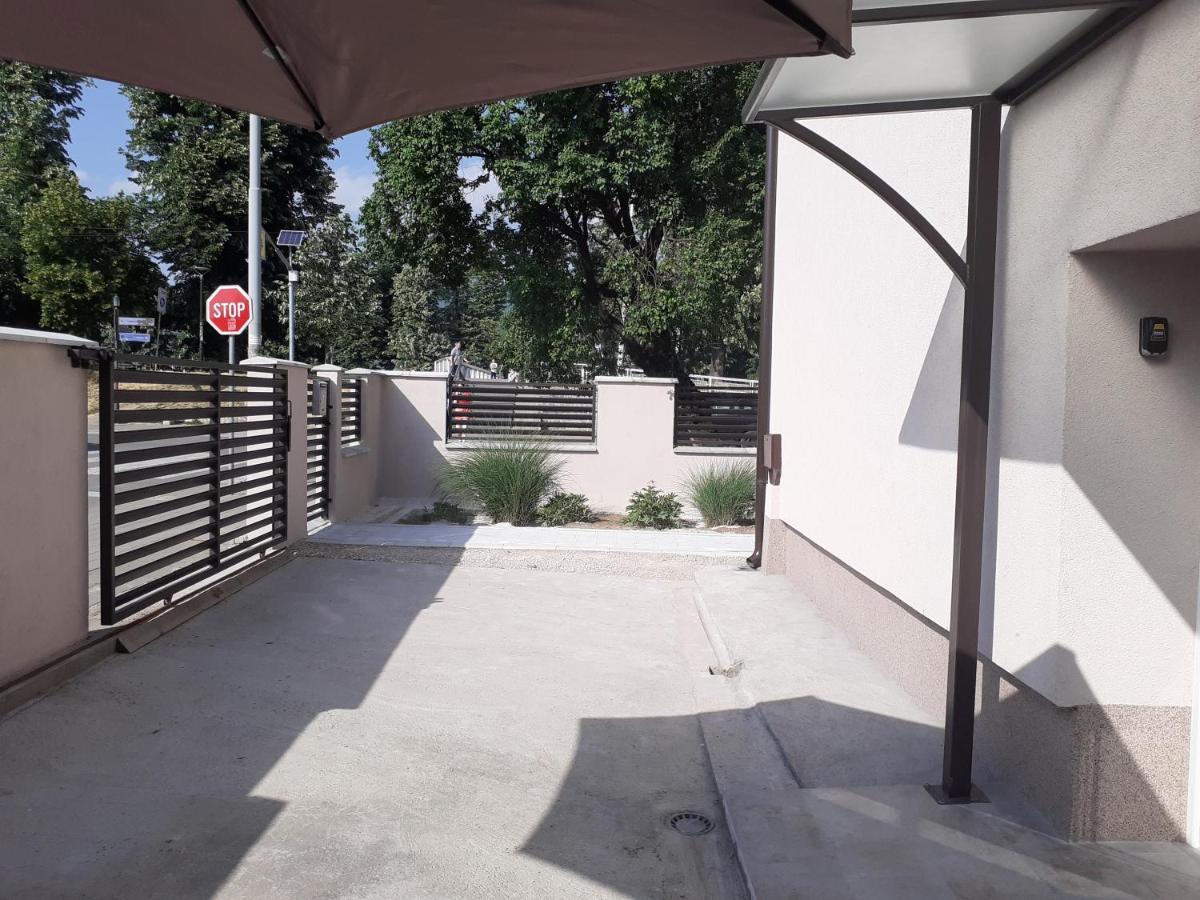 Apartman Nena Пірот Екстер'єр фото