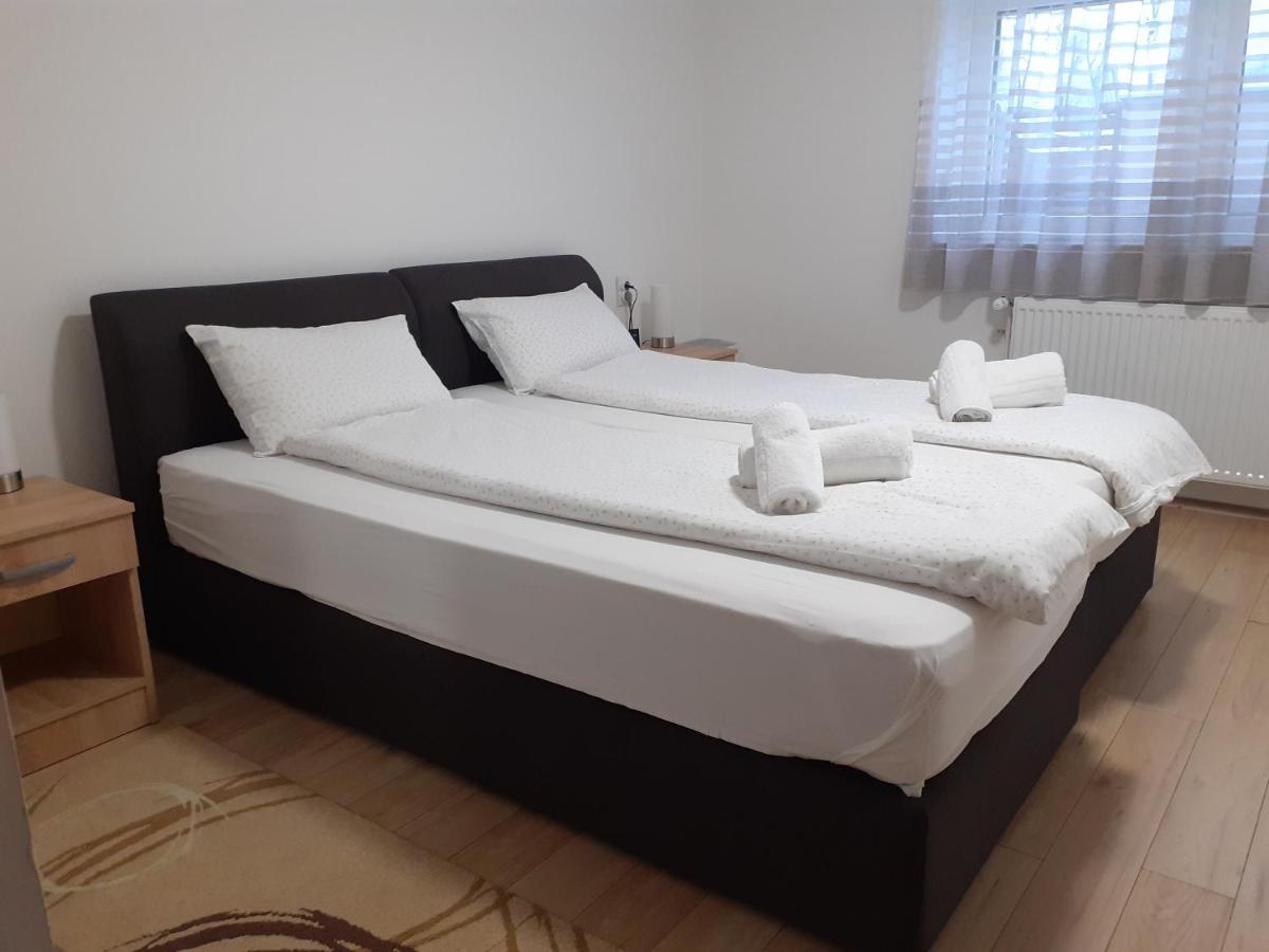 Apartman Nena Пірот Екстер'єр фото